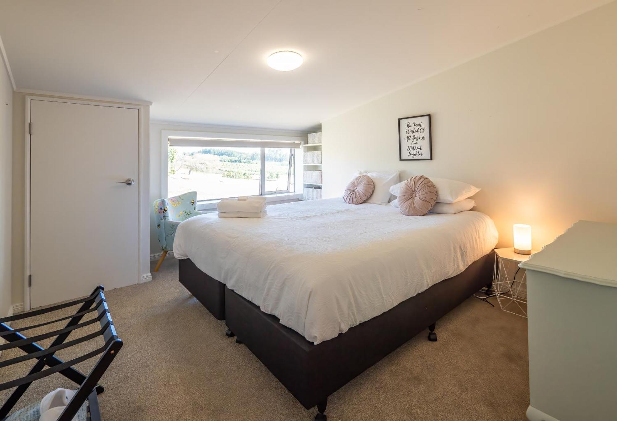 Mariri Heights Tasman Villa Upper Moutere ภายนอก รูปภาพ