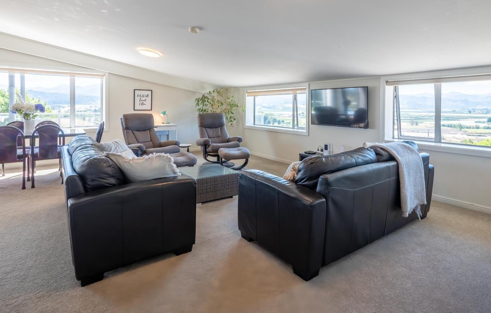 Mariri Heights Tasman Villa Upper Moutere ภายนอก รูปภาพ